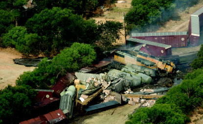 Photo of post-derailment pileup.