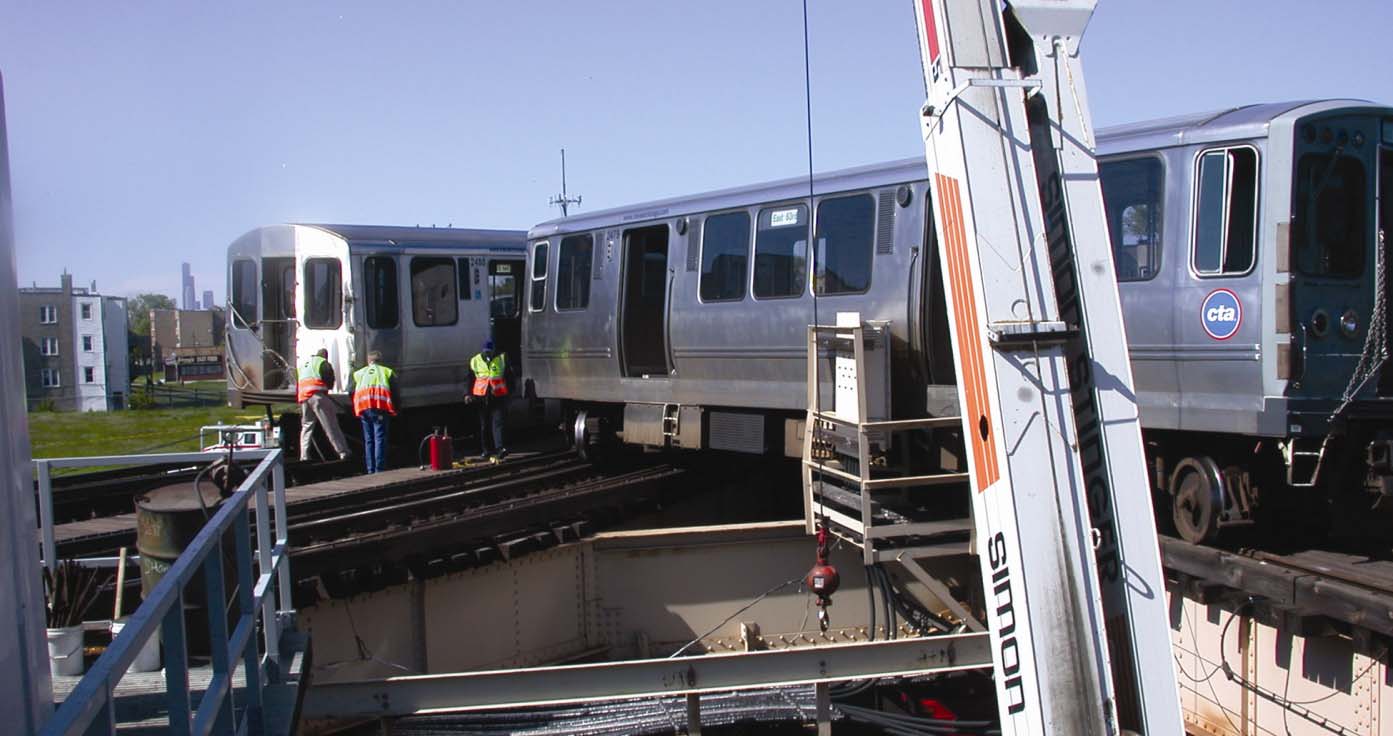 Photo of derailed lead cars of train 003.