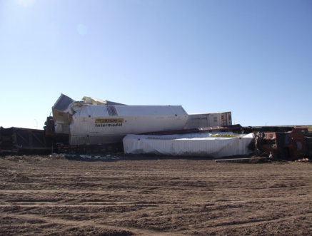  Derailed cars from trains 7891 East and 6943 West.