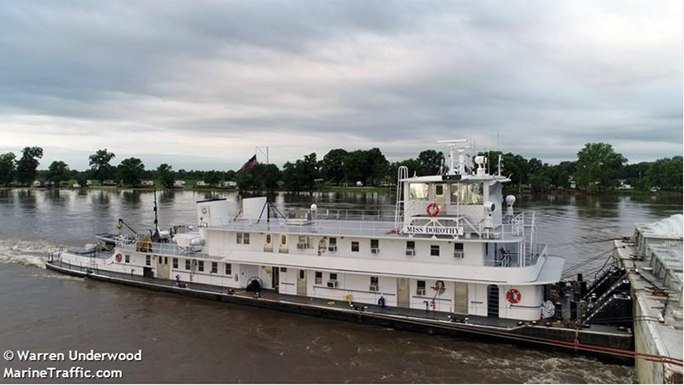 Photo of Miss Dorothy operating on the Mississippi River in 2018.