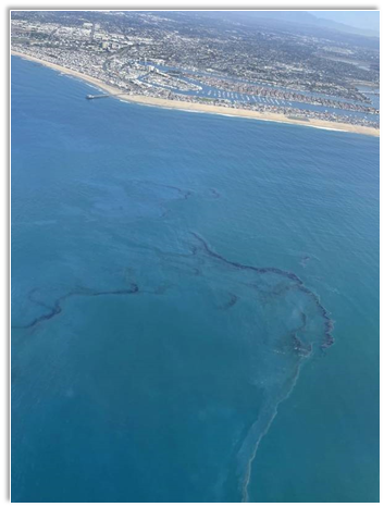 ​Accident site after the pipeline strike. ​​Source: ​​US Coast Guard