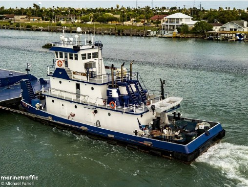 Towing vessel Ovide J underway on the Mississippi River on unknown date before the dock collapse.