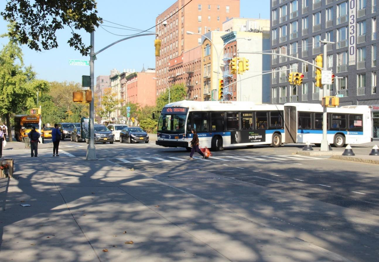 Photo of exemplar transit bus at crash location.