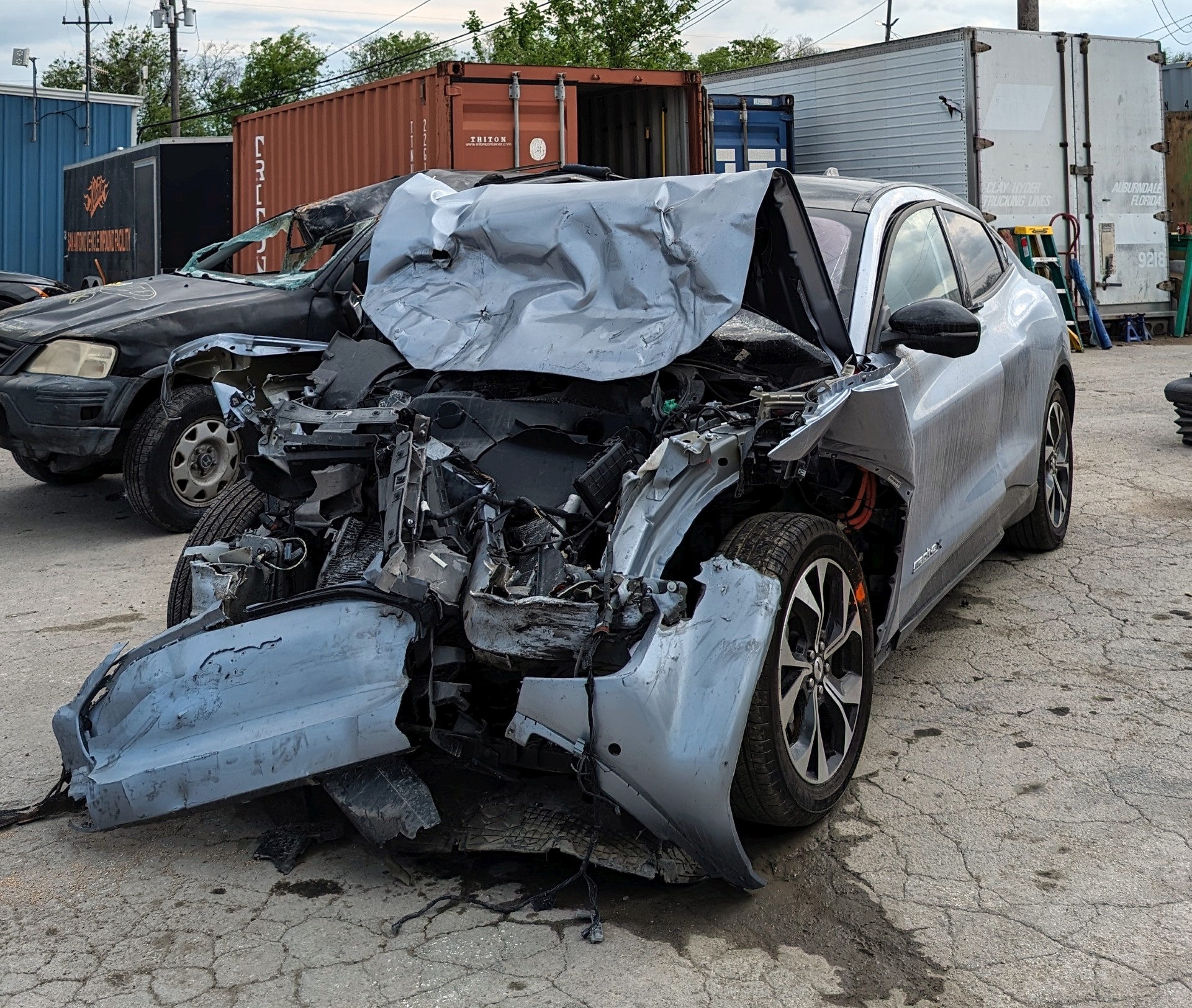 Fatal crash involving Ford's Hards-Free BlueCruise Partial automation